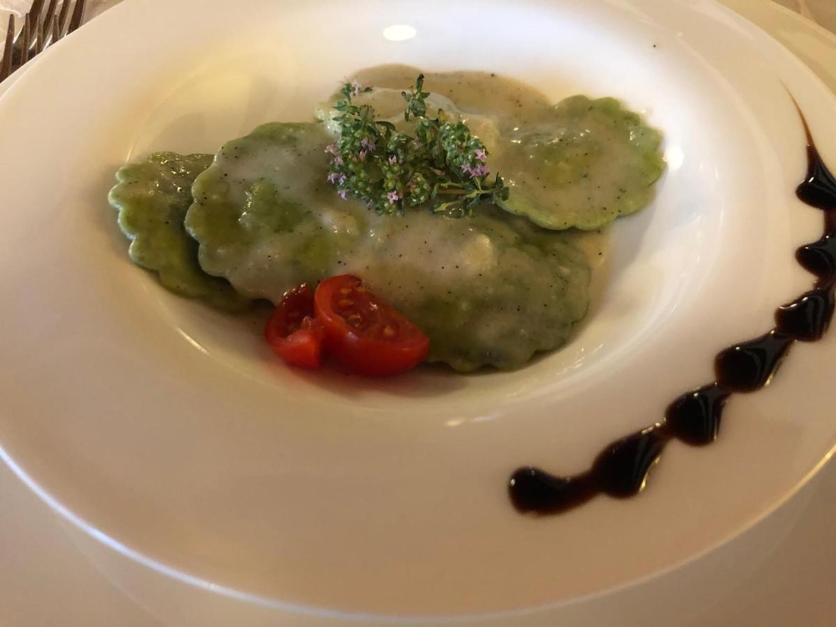 Foresteria Del Castello 토레 카나베세 외부 사진
